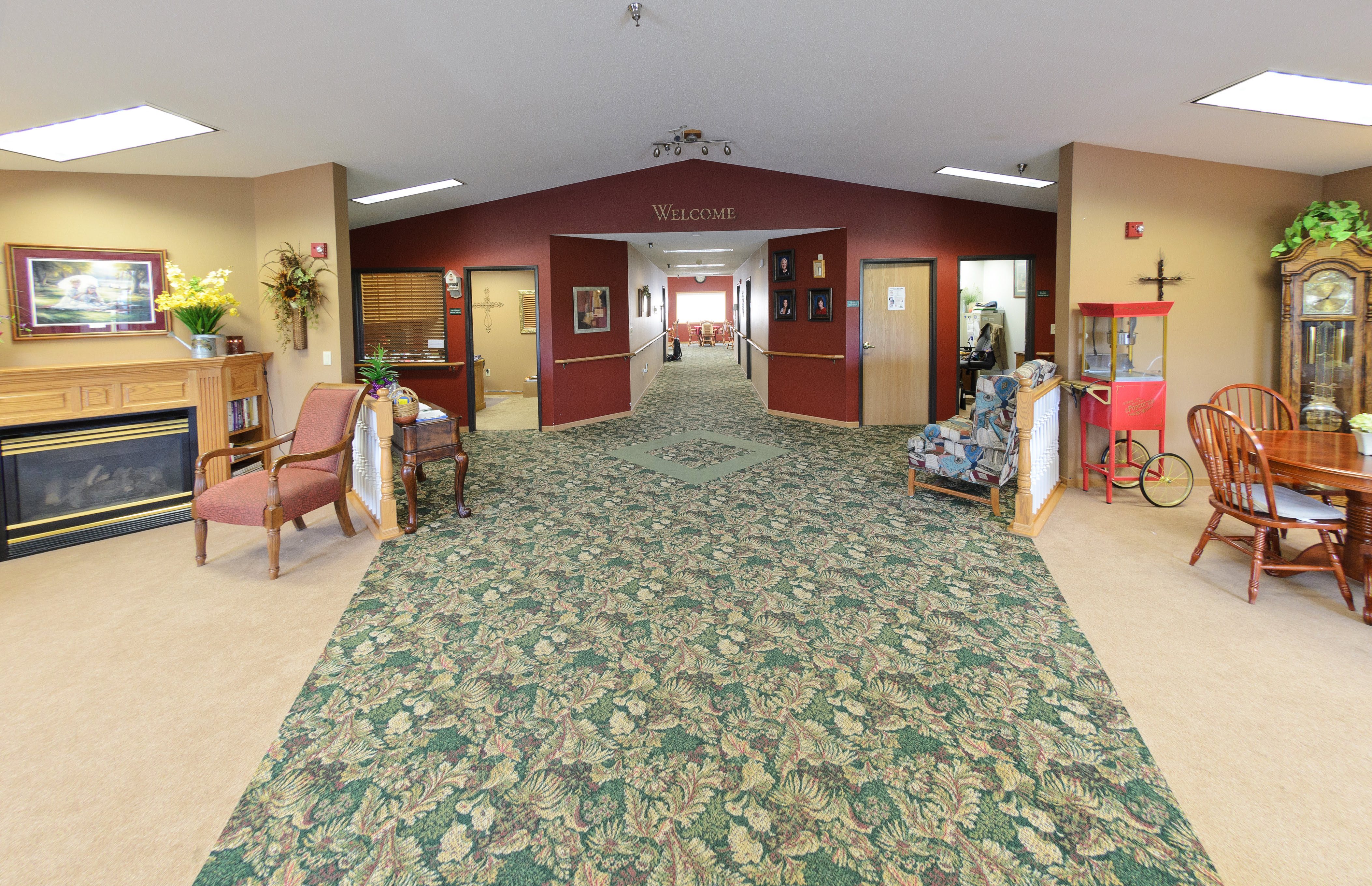 Edgewood Flandreau indoor common area