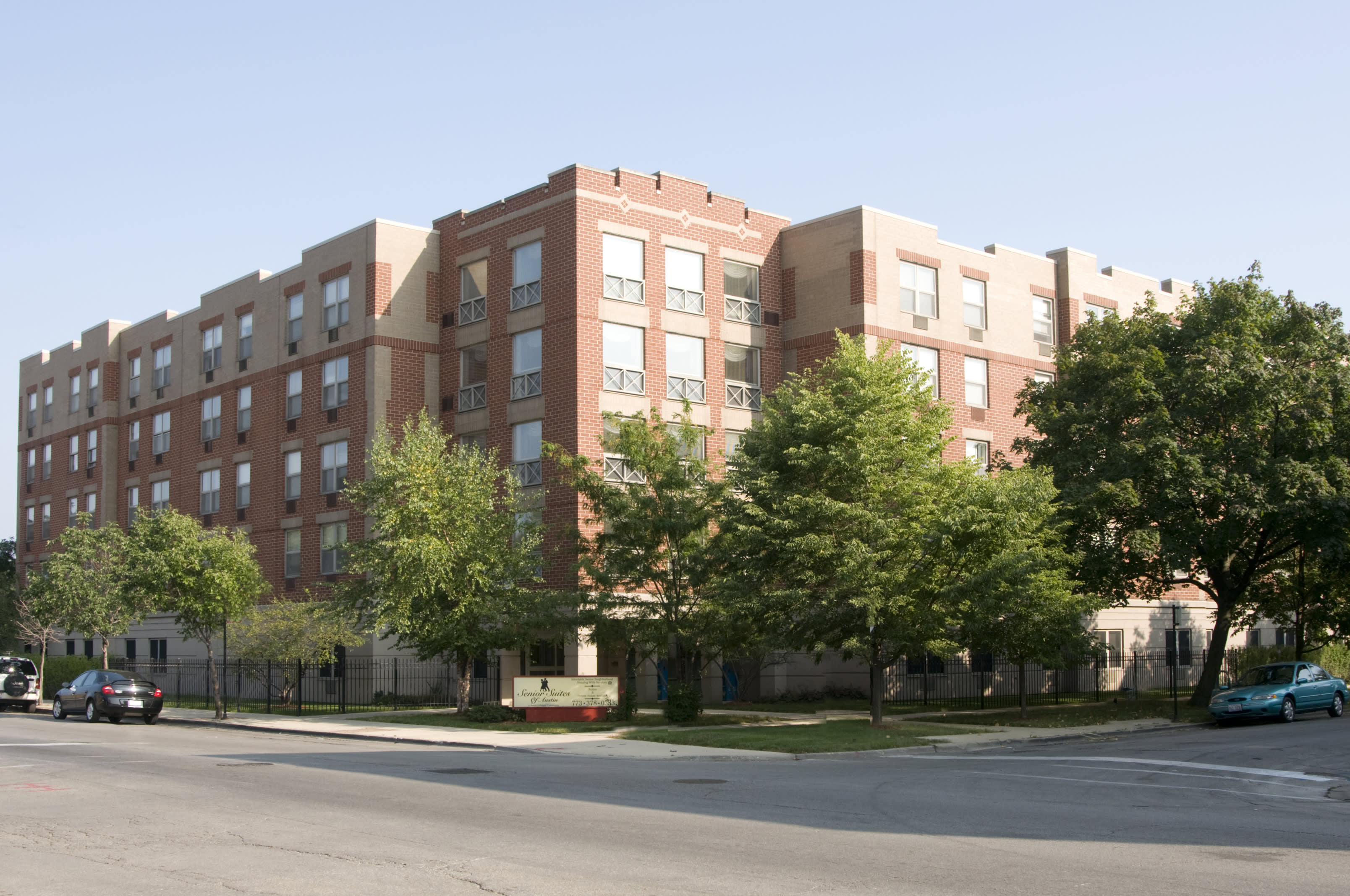 Senior Suites of Austin Community Exterior