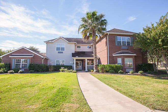 Brookdale Shadowlake community exterior