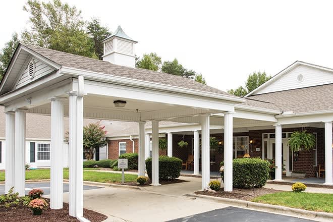 Brookdale Reynolda Road community exterior