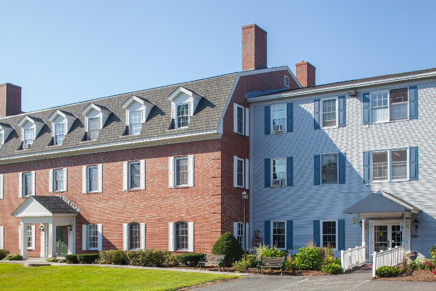 Langdon Place of Nashua community exterior