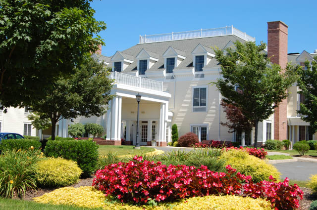 The Chelsea at East Brunswick community exterior