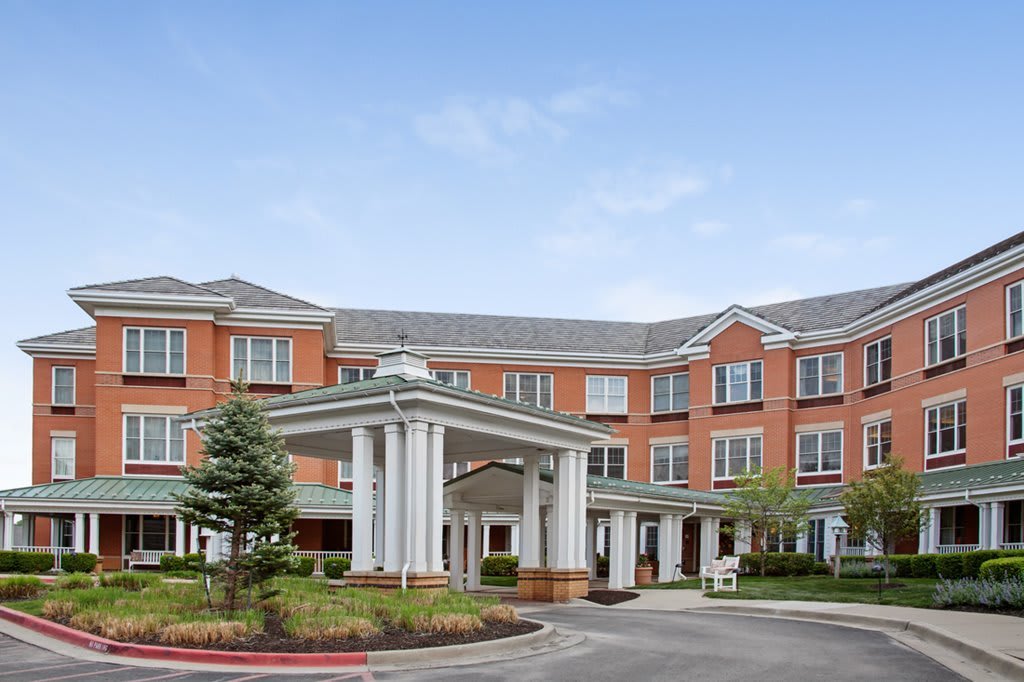 Sunrise of Leawood community exterior