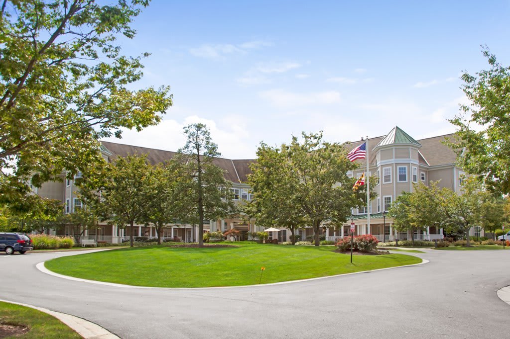 Sunrise of Columbia community exterior