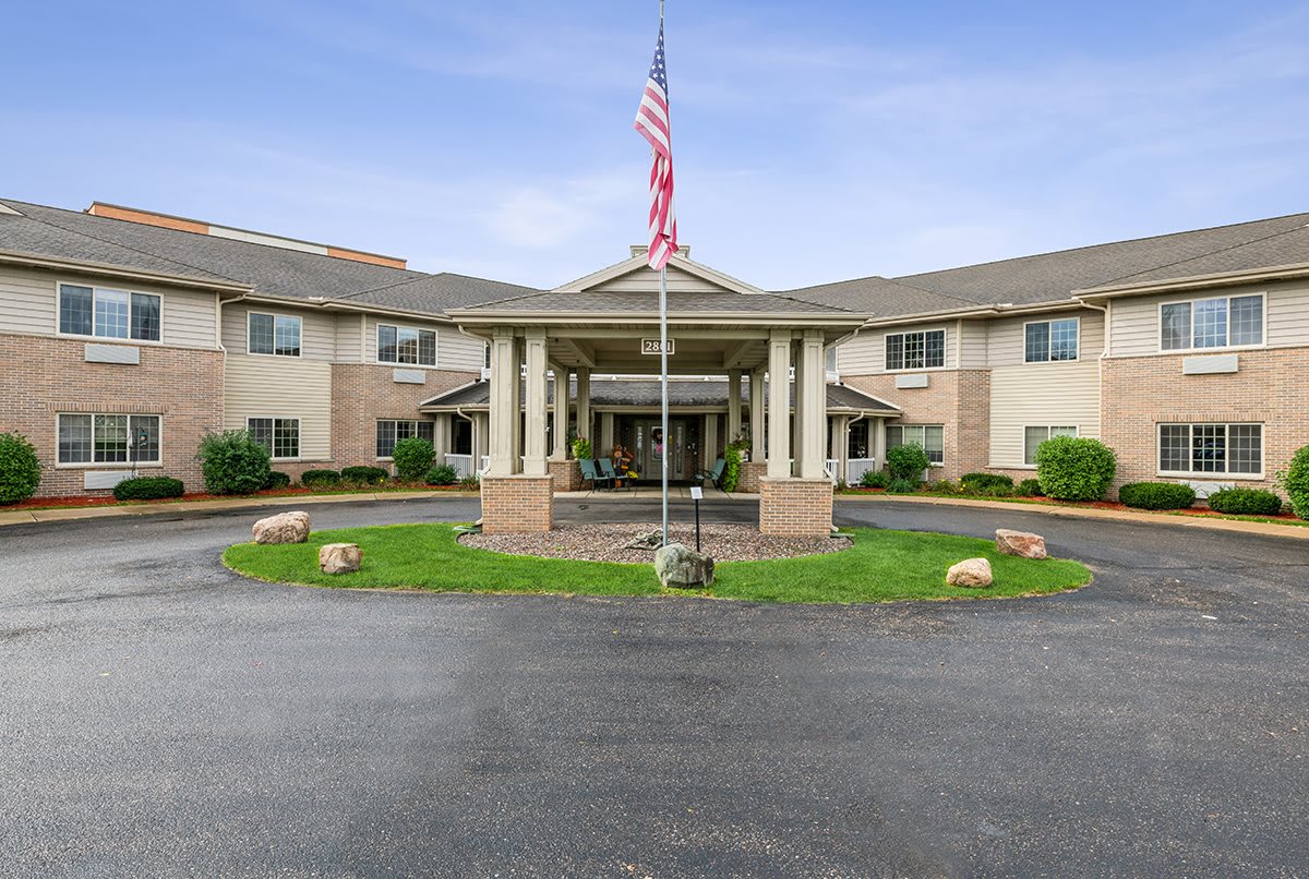 LakeHouse Chippewa Falls community exterior