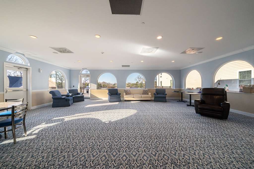 Ashton Senior Living indoor common area