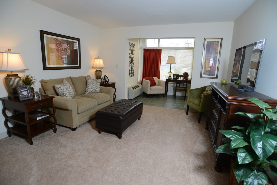 Aspenwood Senior Living Community in-unit seating area