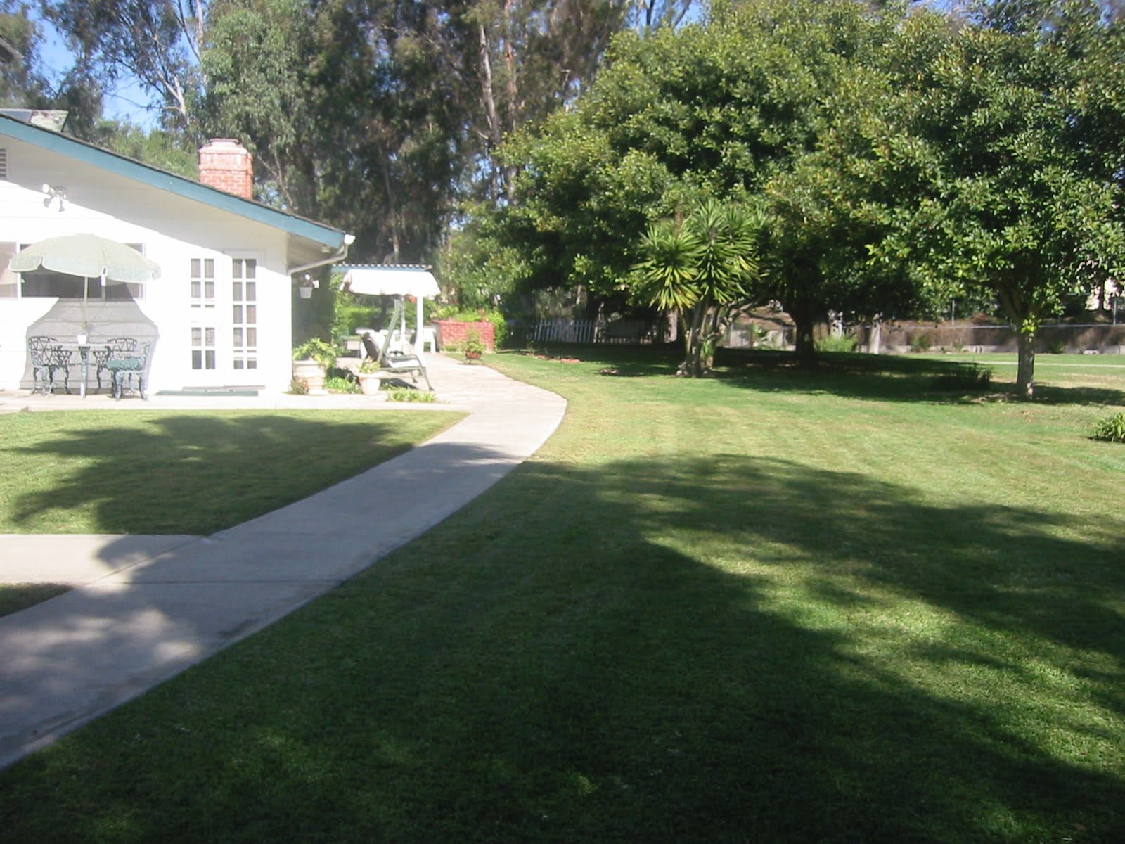 Shadowridge (Renovation Fall 2019) outdoor common area