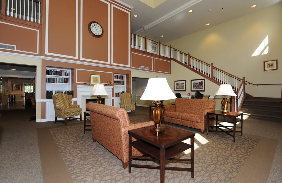 The Gardens of Castle Hills indoor common area