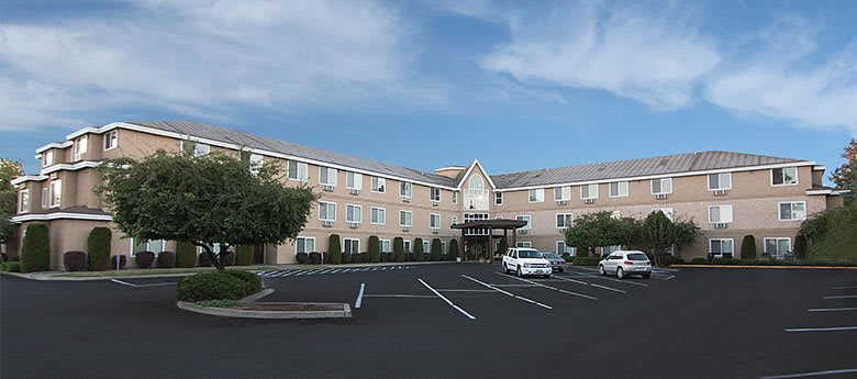 Regency Village at Bend community exterior