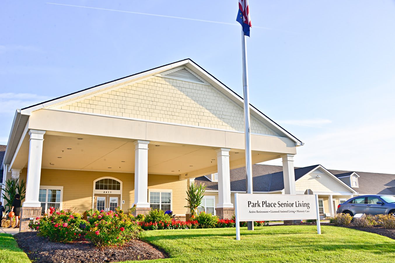 Park Place Senior Living outdoor common area