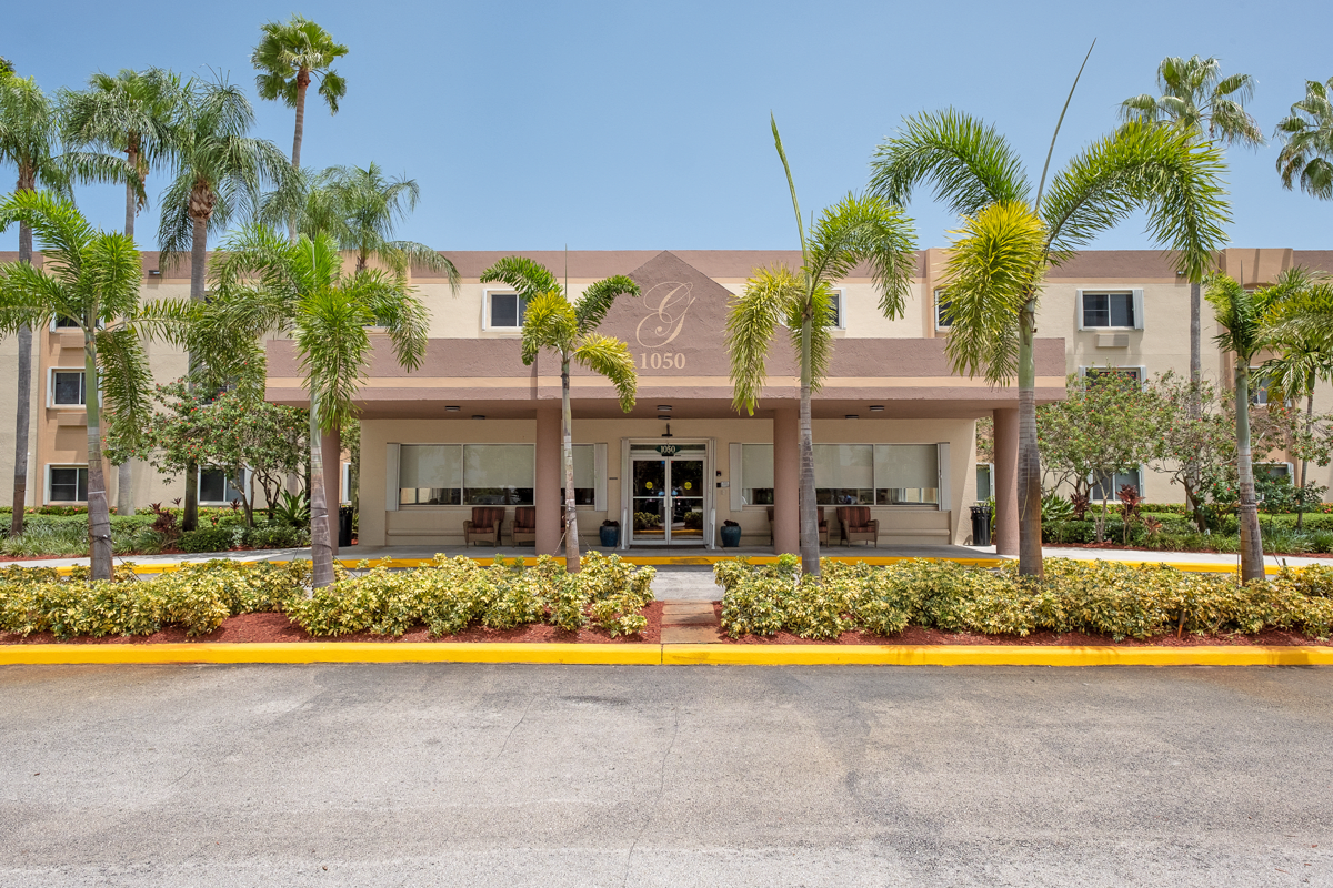 Grand Villa of Deerfield Beach community exterior