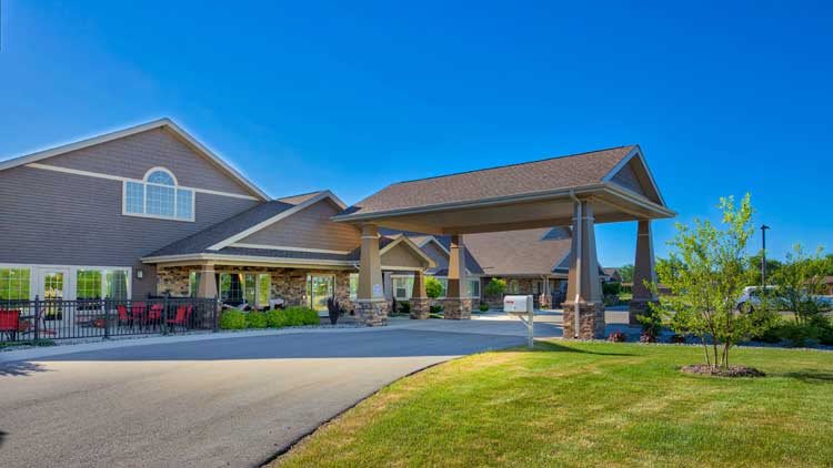 Charter Senior Living of Bay City community exterior