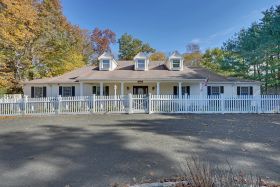 Photo of Fox Trail Memory Care Living at Woodcliff Lake
