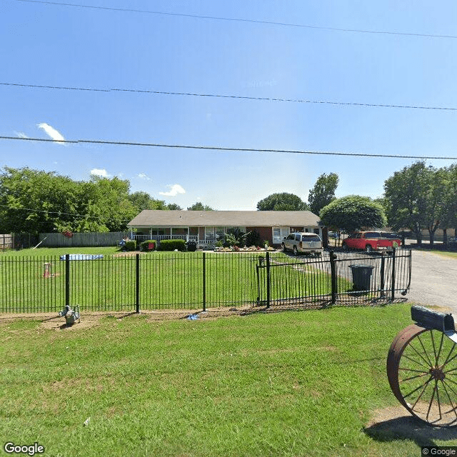 street view of Country Living