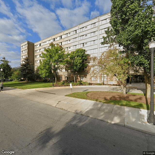 street view of Lima Towers