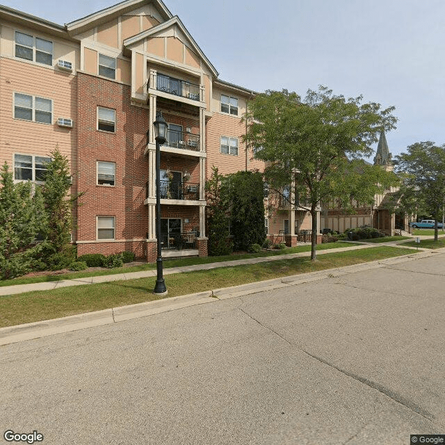 street view of Berkshire Oconomowoc