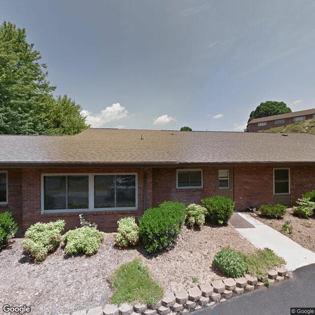 street view of Spicewood Cottages Elms