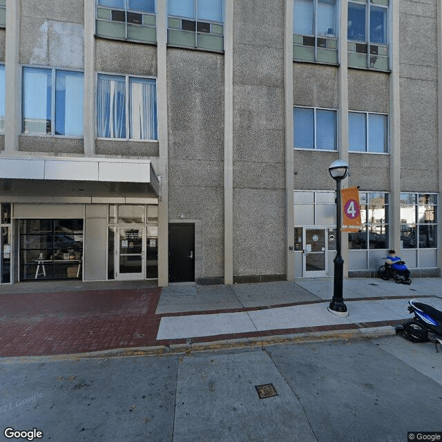 Courthouse Square Apartments 