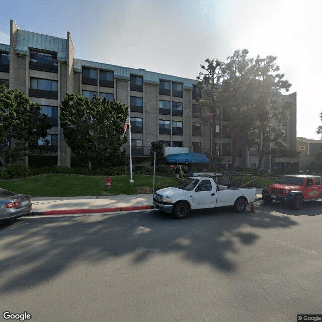 street view of Chateau La Jolla