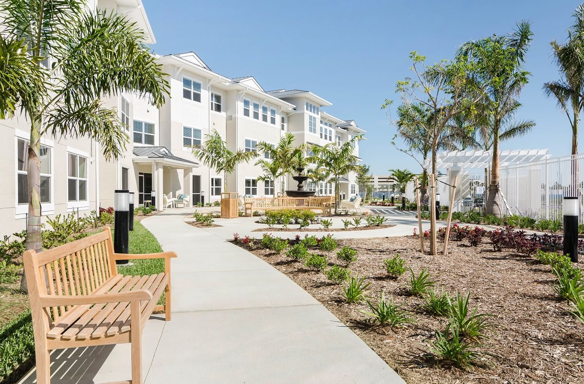 American House Fort Myers Outdoor Common Area