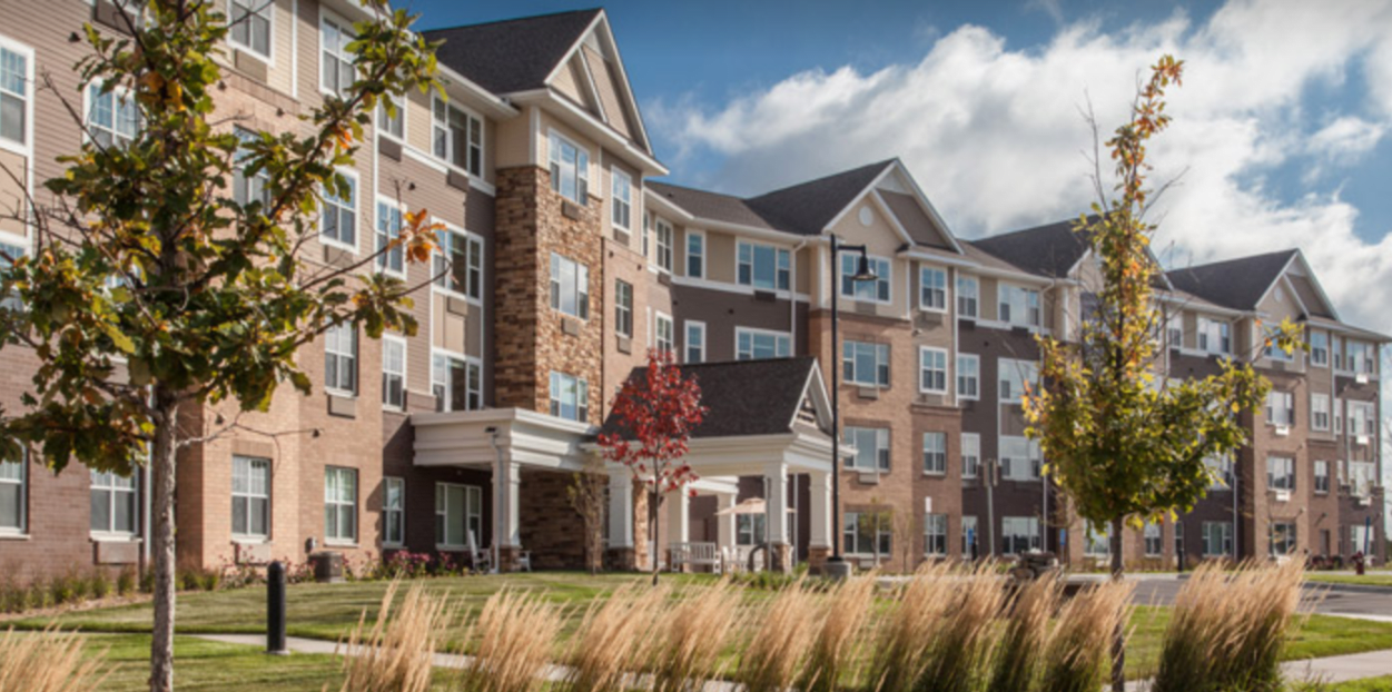 The Waters of Oakdale community exterior