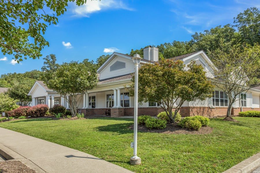 Celebration Villa of Teays Valley community exterior