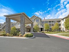 Holiday Sky Peaks community exterior