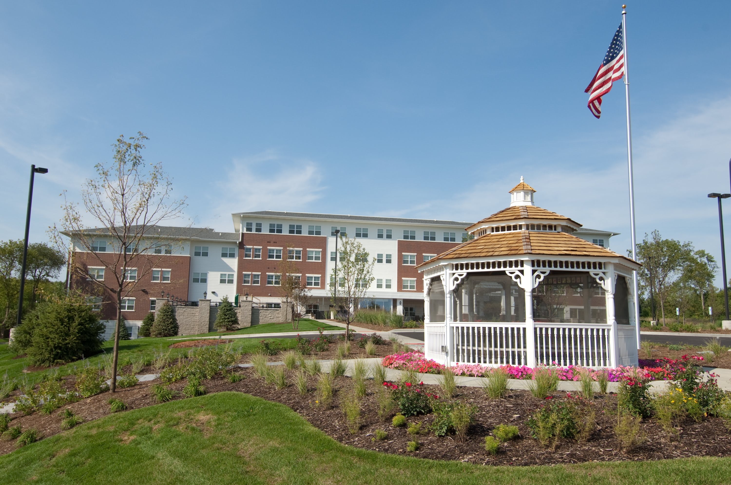 Oak Hill Supportive Living outdoor common area