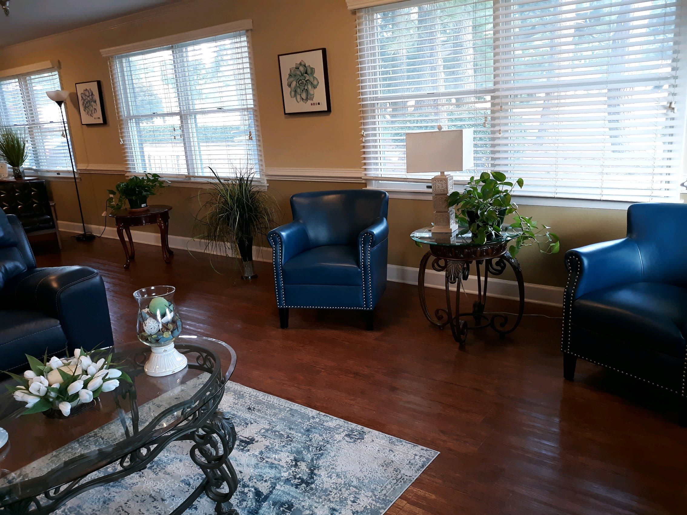 First Choice Assisted Living LLC indoor common area