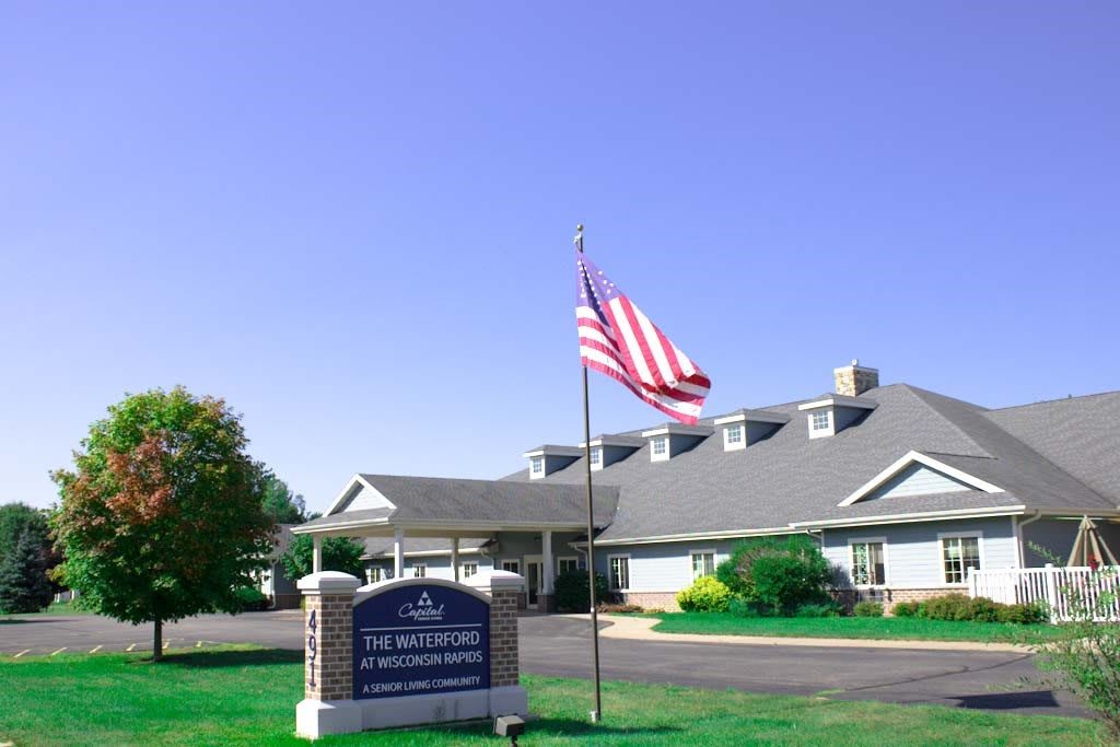 The Waterford at Wisconsin Rapids community exterior