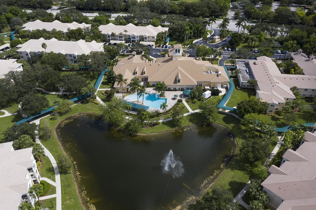 Aston Gardens at Parkland Commons aerial view of community