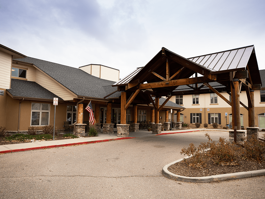 MeadowView of Greeley outdoor common area