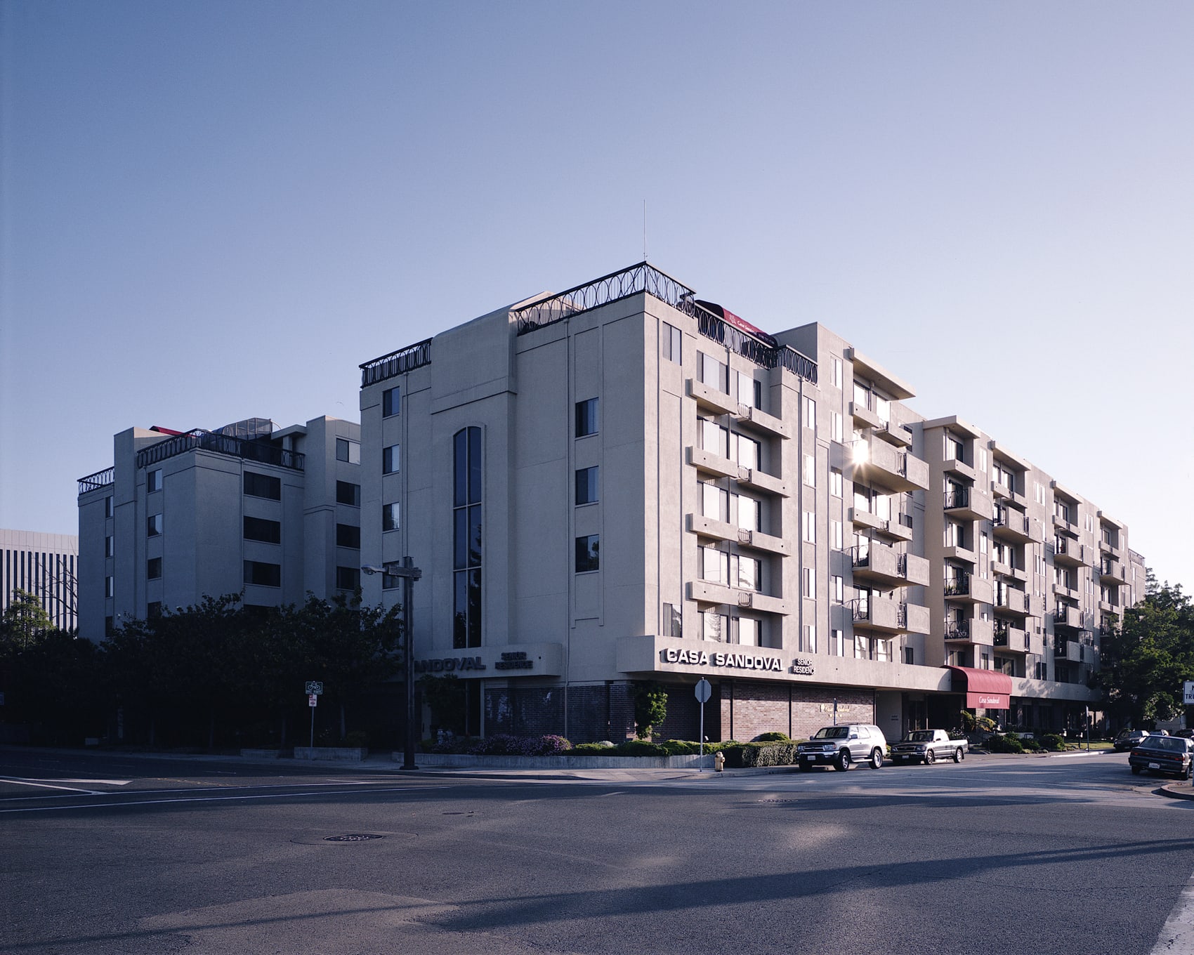 MorningStar Senior Living of Hayward community exterior